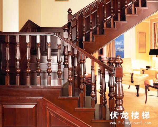 实木楼梯